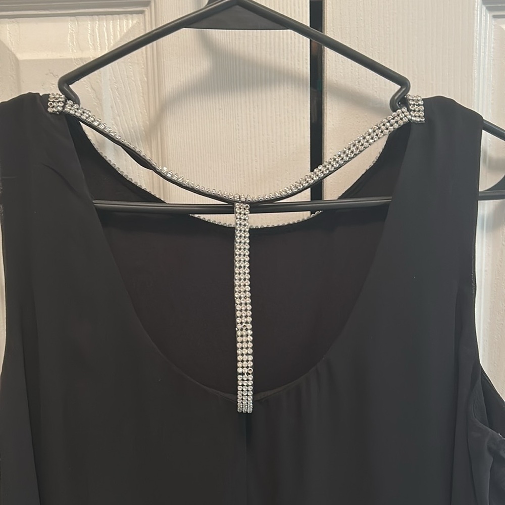 NWT rhinestone detail Stunning cocktail dress